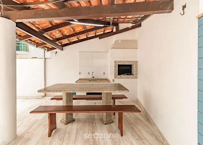 Apt 3Q C/ Churrasqueira A 80M Da Praia Erv0101